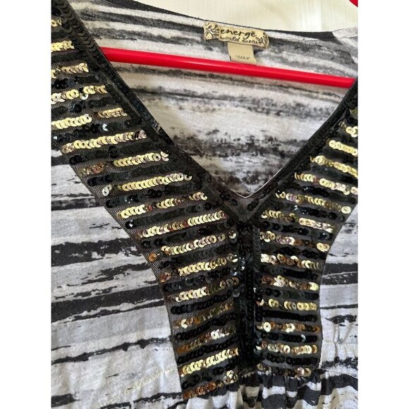 Energe World Wear women’s size medium blouse - Picture 5 of 8